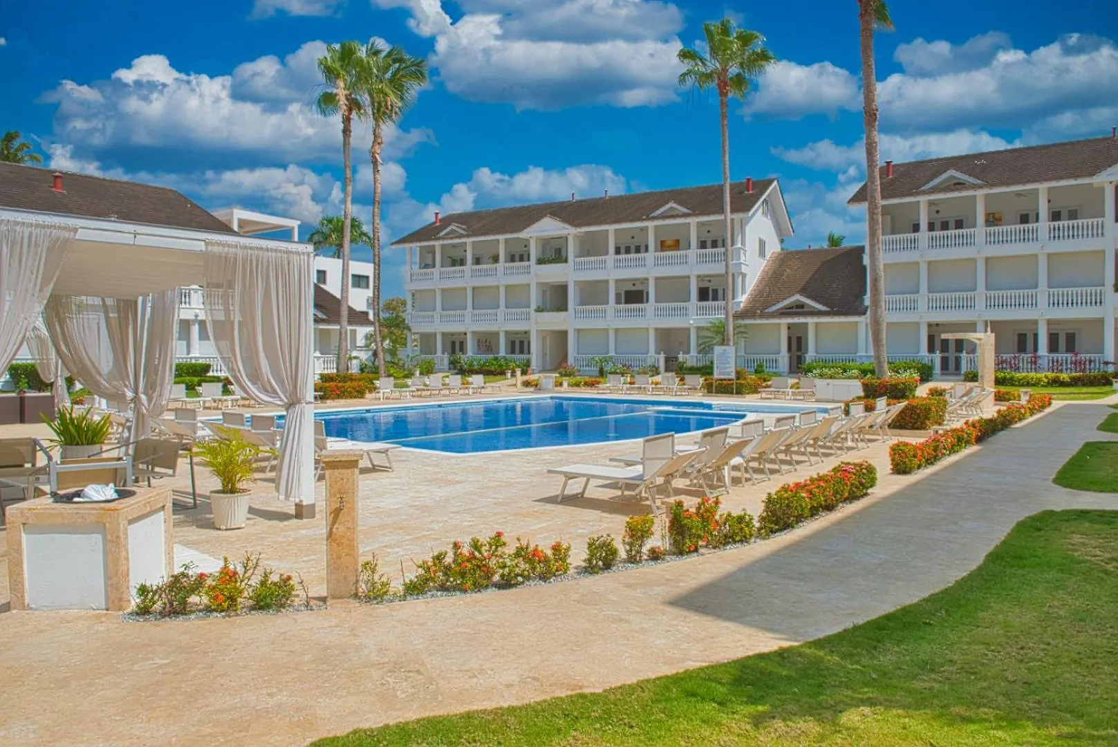 Hoteles Josefina Las Terrenas Aparthotel
