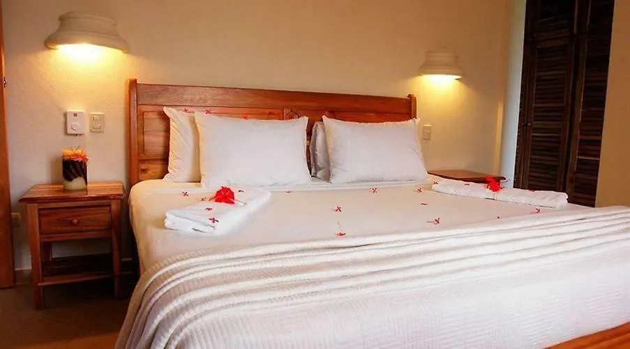 Hoteles Josefina Las Terrenas Apartahotel